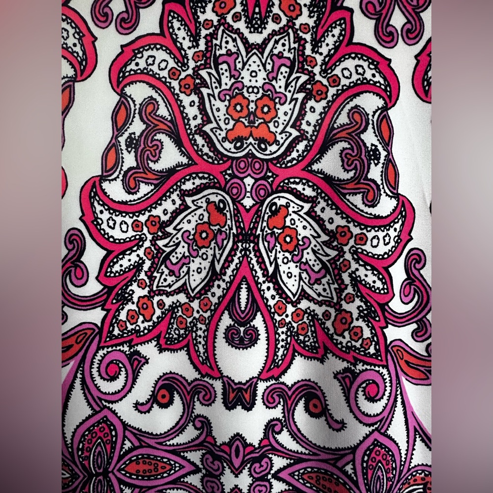 Vince Camuto - Elegant Multicolor Patterned Dress
 Size 8 - Picture 3 of 7